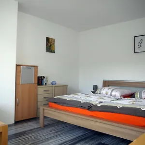 bienenhof-auf-der-hohe.com-bavaria.com/