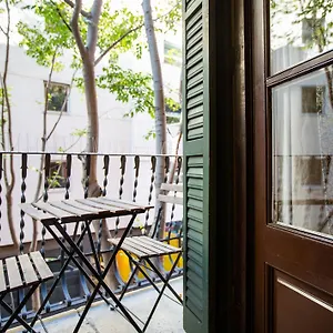Apartment 14 Blasco De Garay, Barcelona