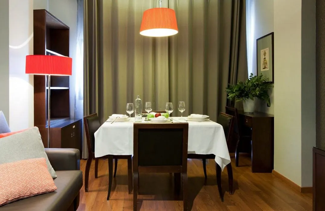 Suites Center Barcelona Apartament
